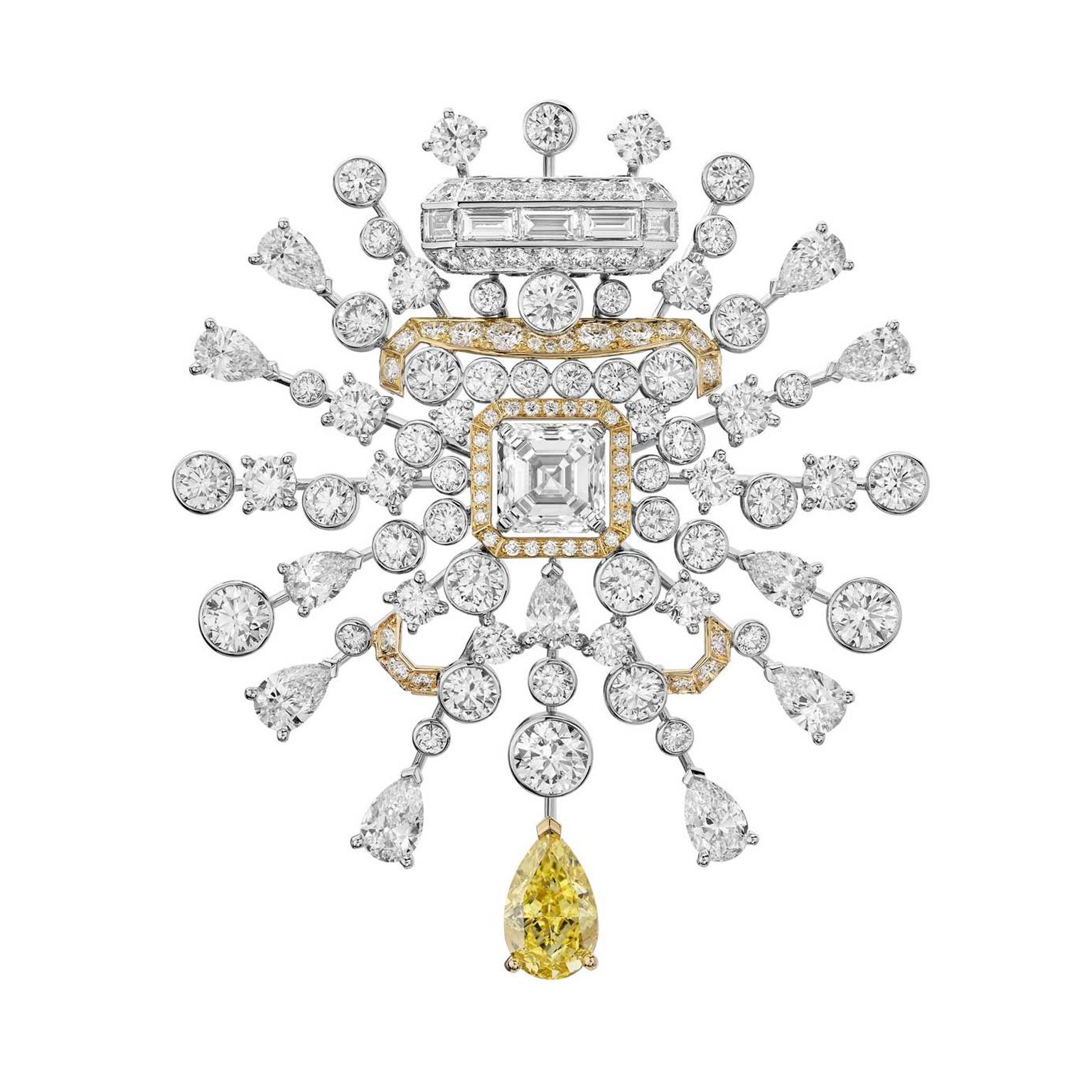 Chanel Collection No 5 GOLDEN SILLAGE brooch