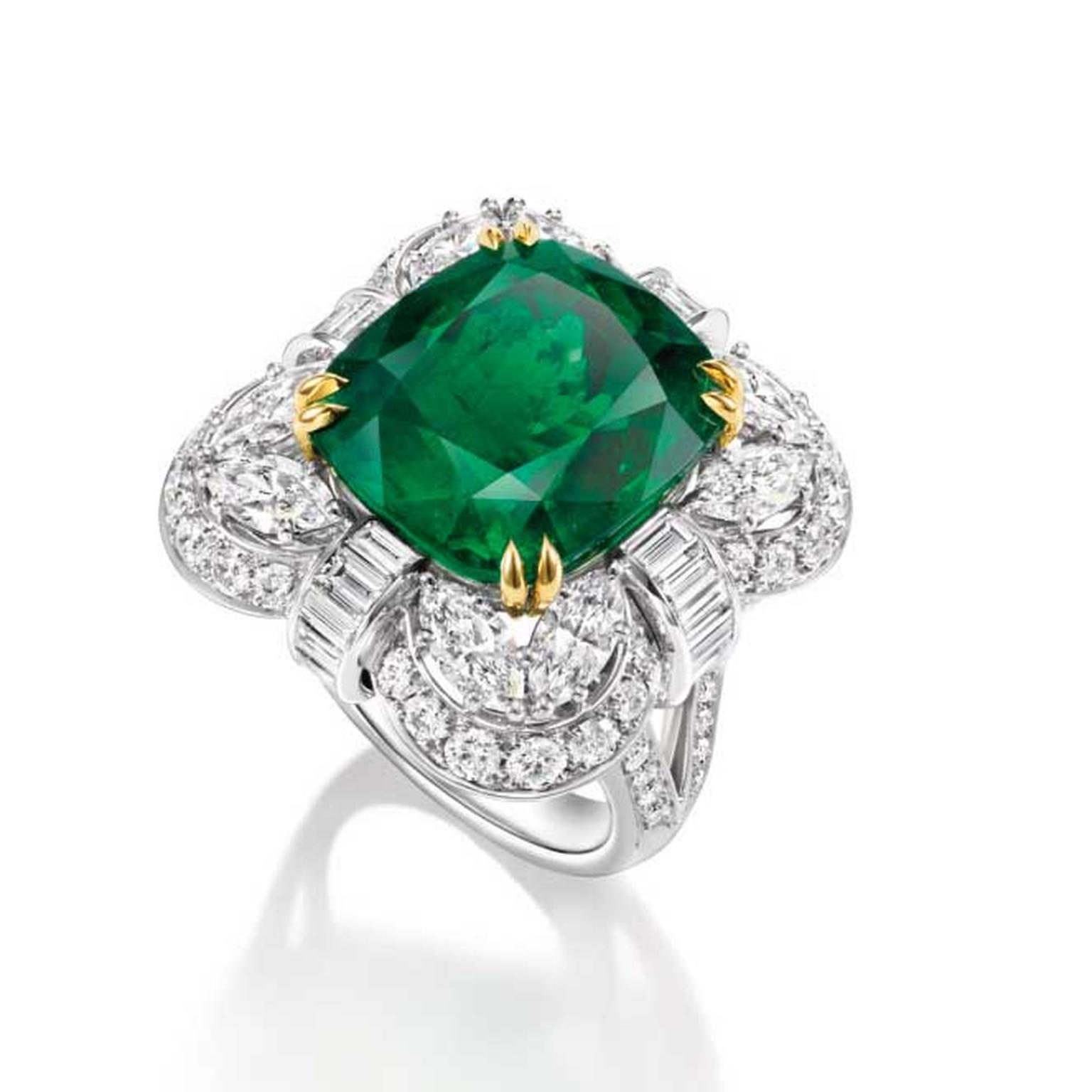 Harry Winston emerald cushion cut 15.67 carat ring