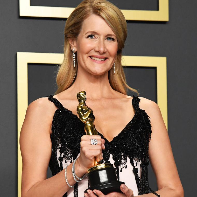 Laura Dern Oscars 2020 wearing Niwaka