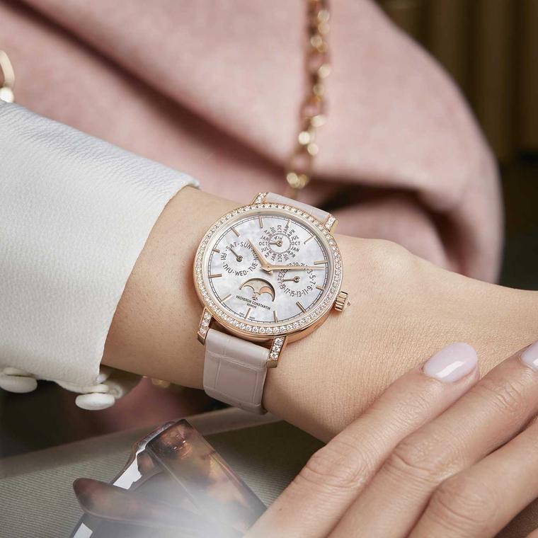 Vacheron Constantin Traditionnelle Perpetual Calendar Ultra-thin women’s watch pink dial