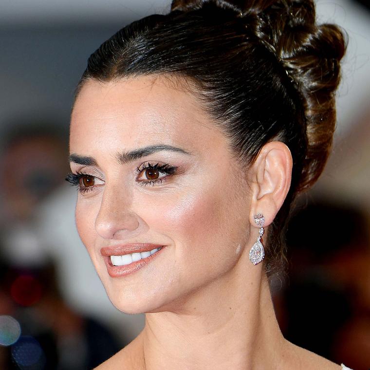 Penelope Cruz in Atelier Swarovski lab grown diamonds Cannes Film Festival 2019 