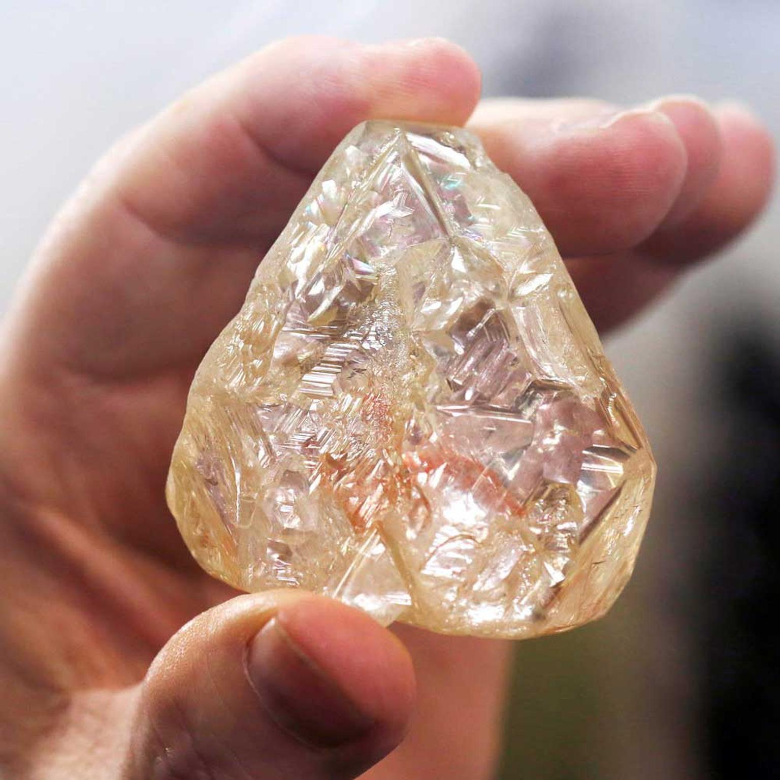 The-709-carat-Sierra-Leone-Peace-Diamond-in-hand