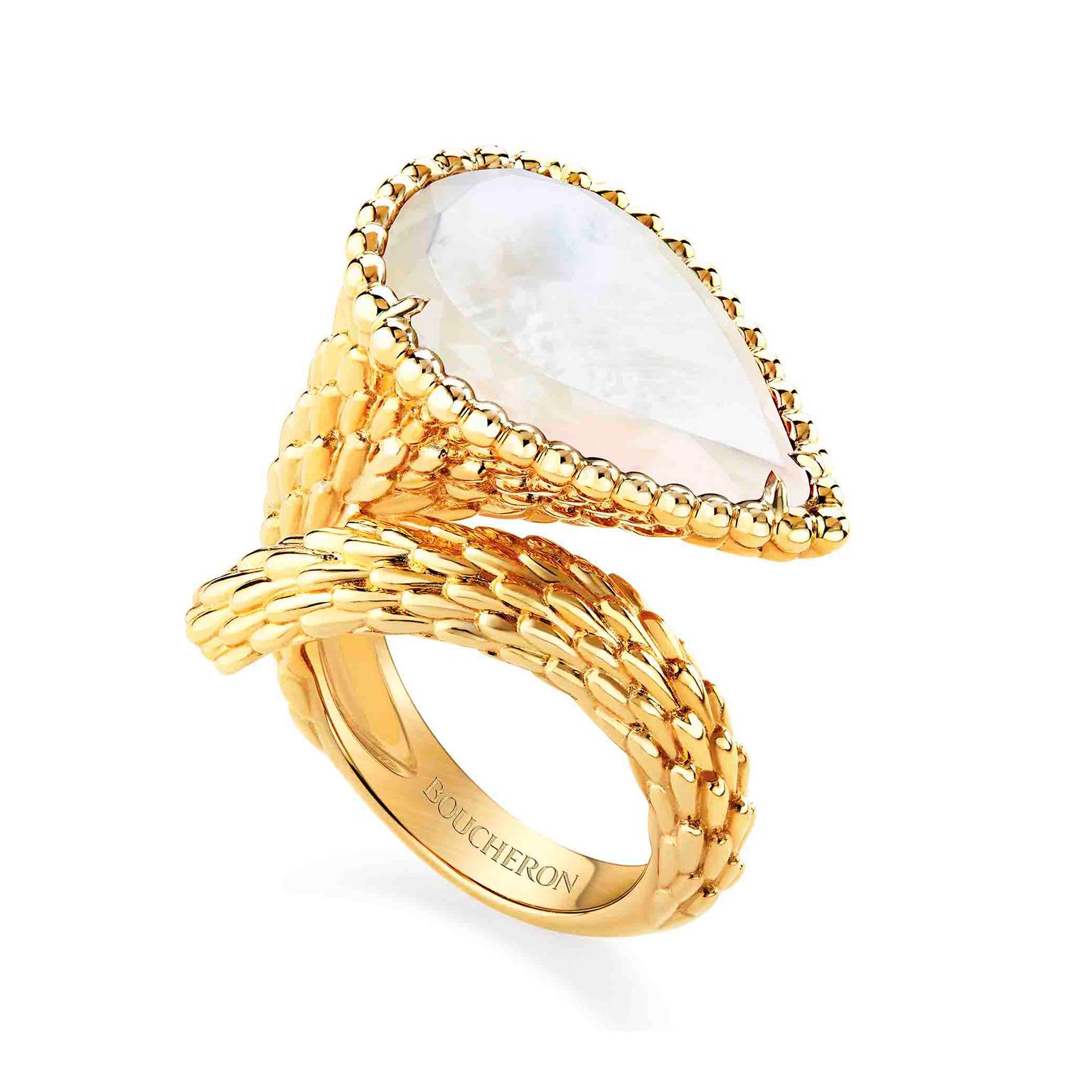 Boucheron Serpent Bohème Colour mother-of-pearl ring 