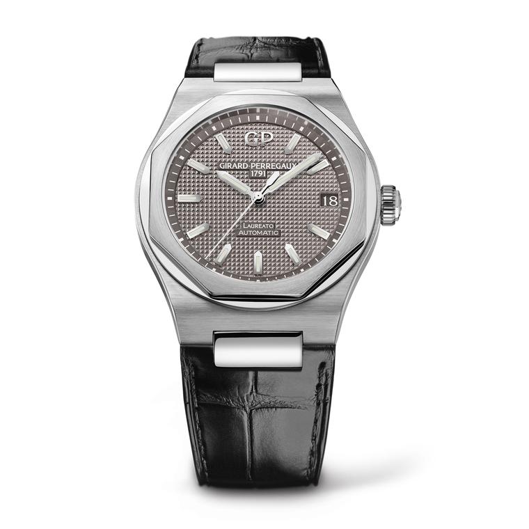 Girard-Perregaux 42mm Laureato watch