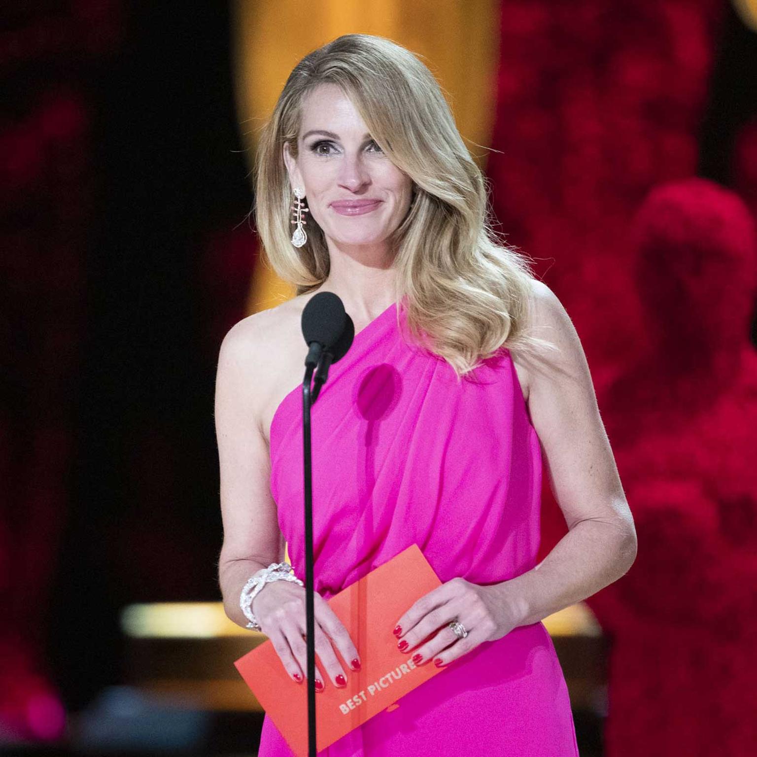 Julia Roberts wears Cindy Chao jewels to Academy Awards 2019 Getty Images