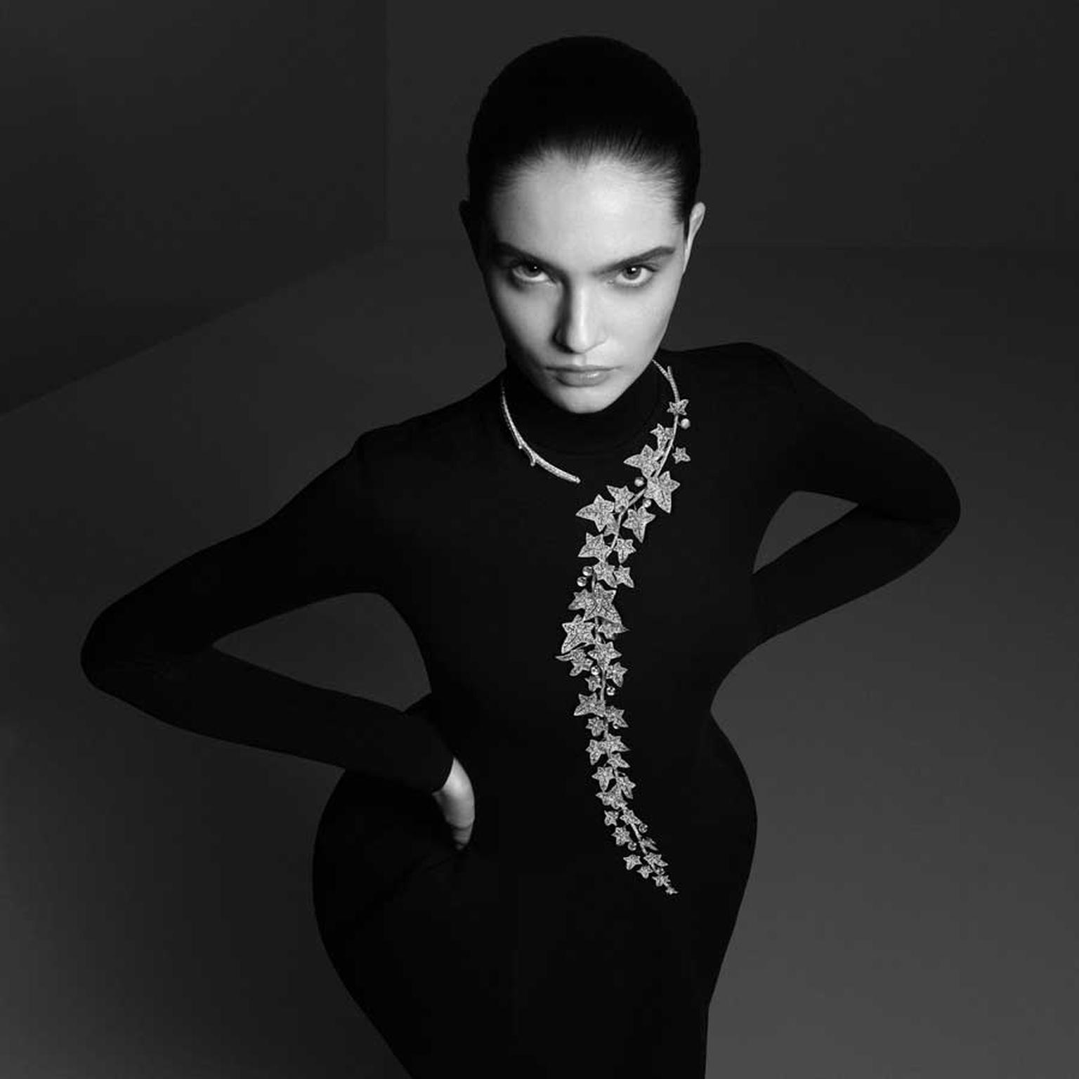 Boucheron The Untamed necklace on model
