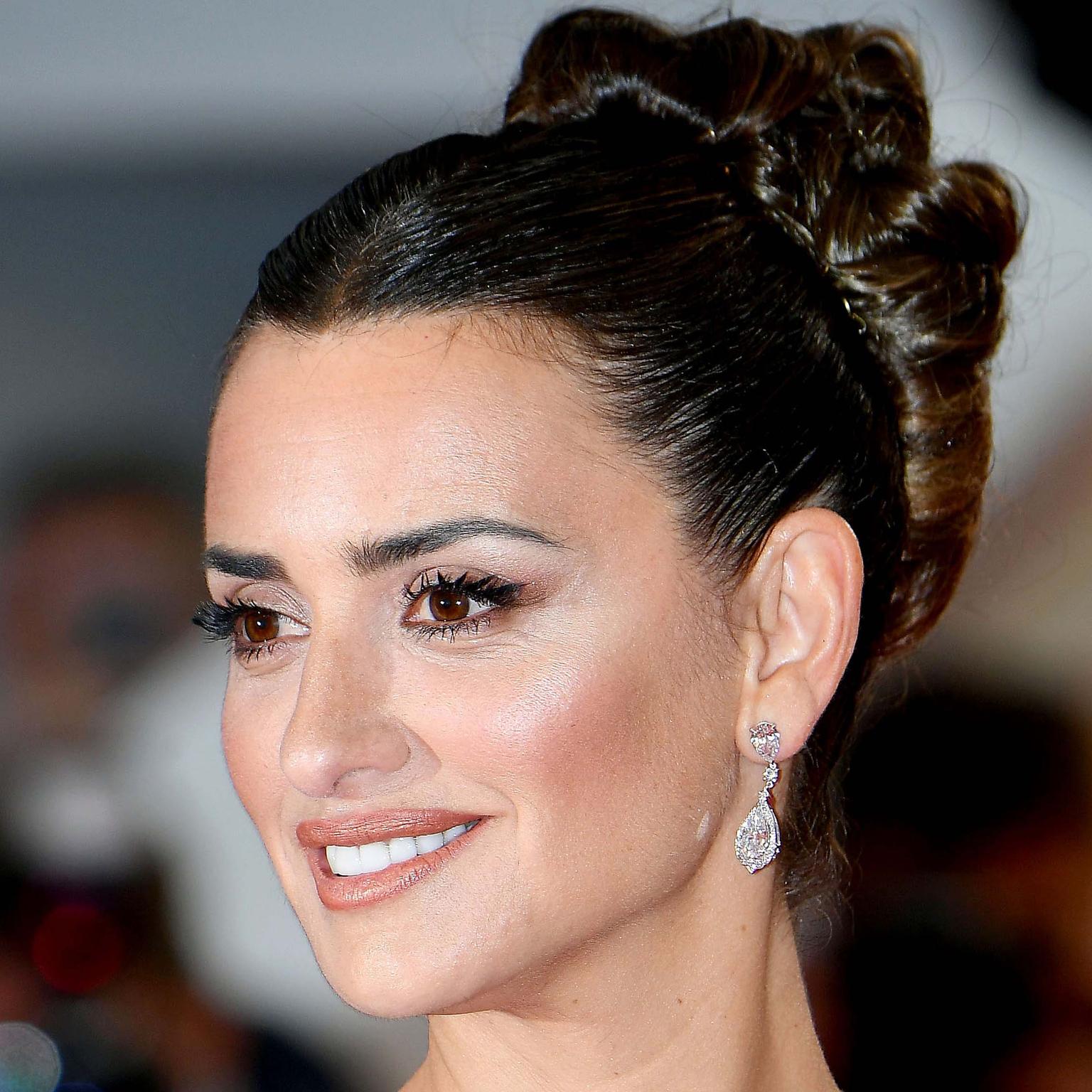 Penelope Cruz in Atelier Swarovski lab-grown diamonds Cannes 2019