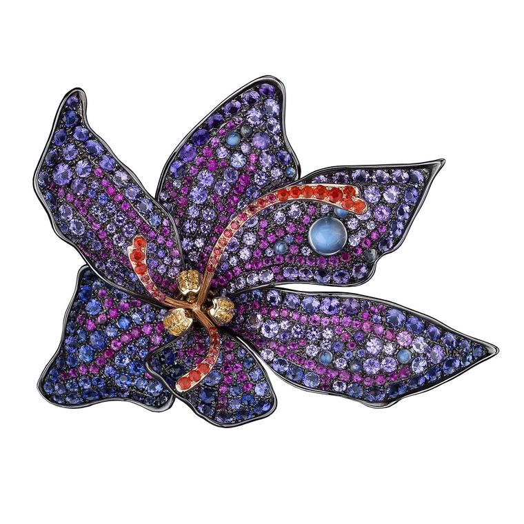 Paula Crevoshay Le Fleur de Reves crocus brooch