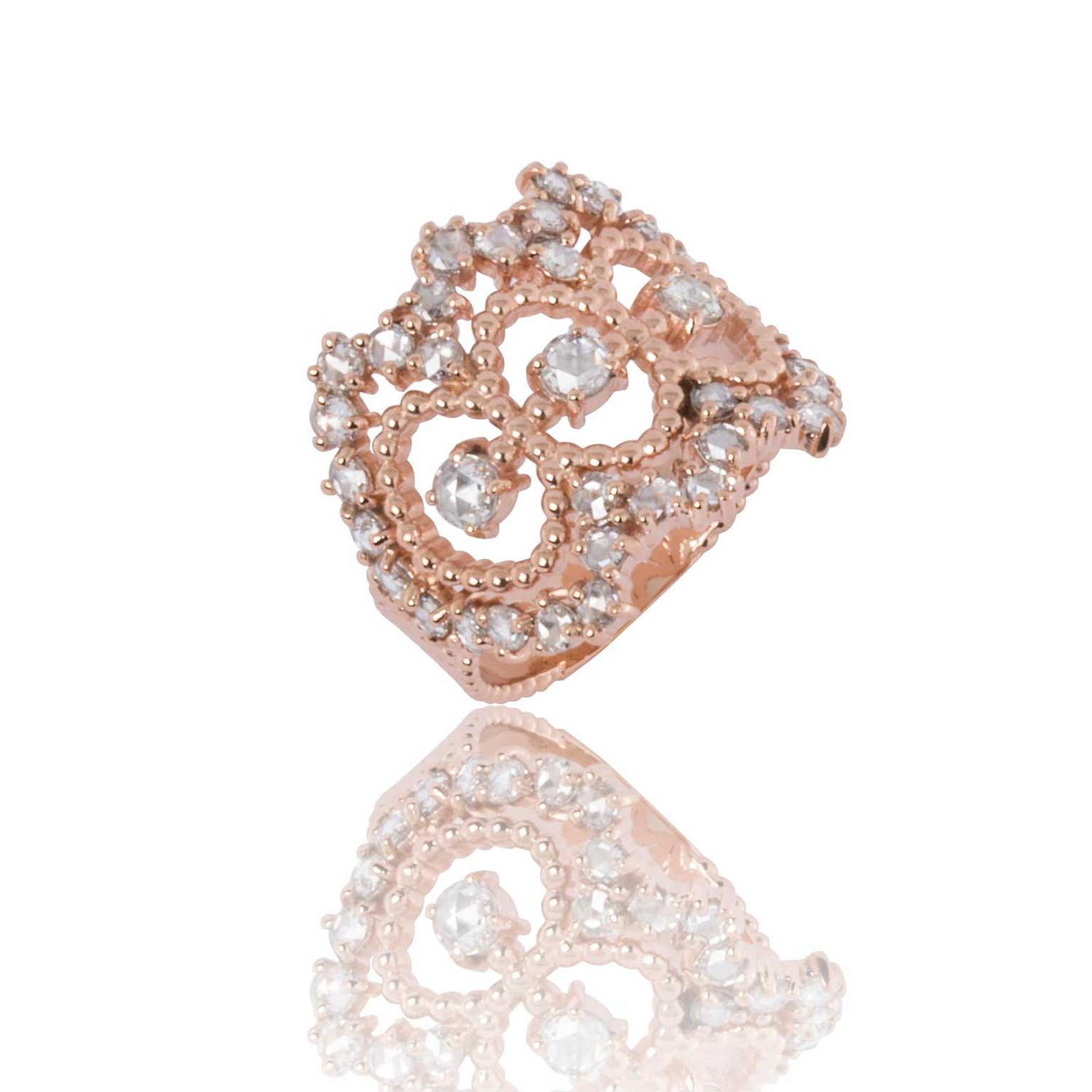 Carla Amorim Enchanted ring in pink gold with diamonds