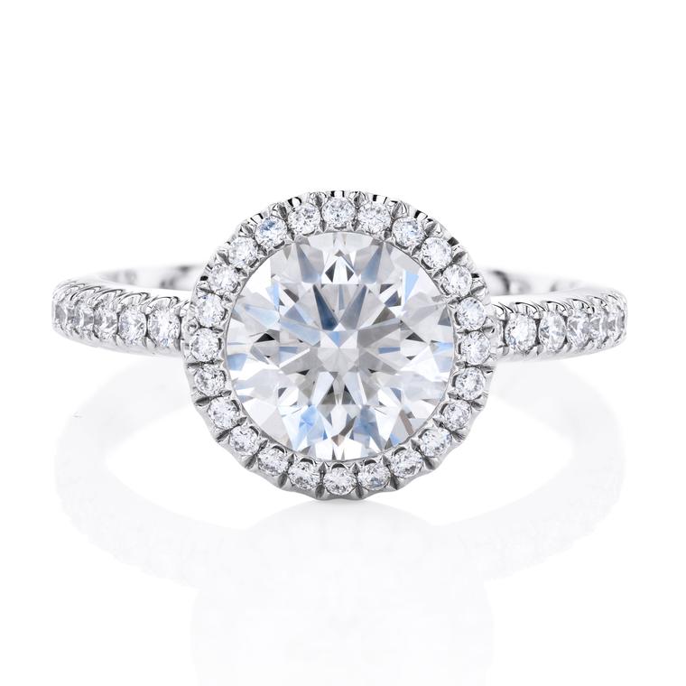 De Beers Aura 1.5ct diamond engagement ring in platinum