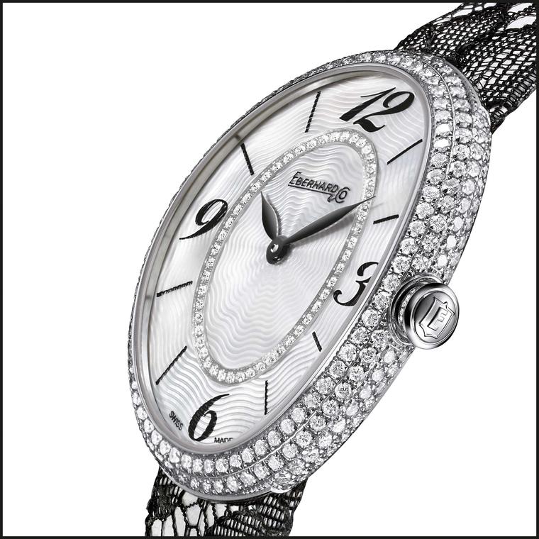 Eberhard-and-co-GILDA-Grand-Pave-detail-of-the-case-side