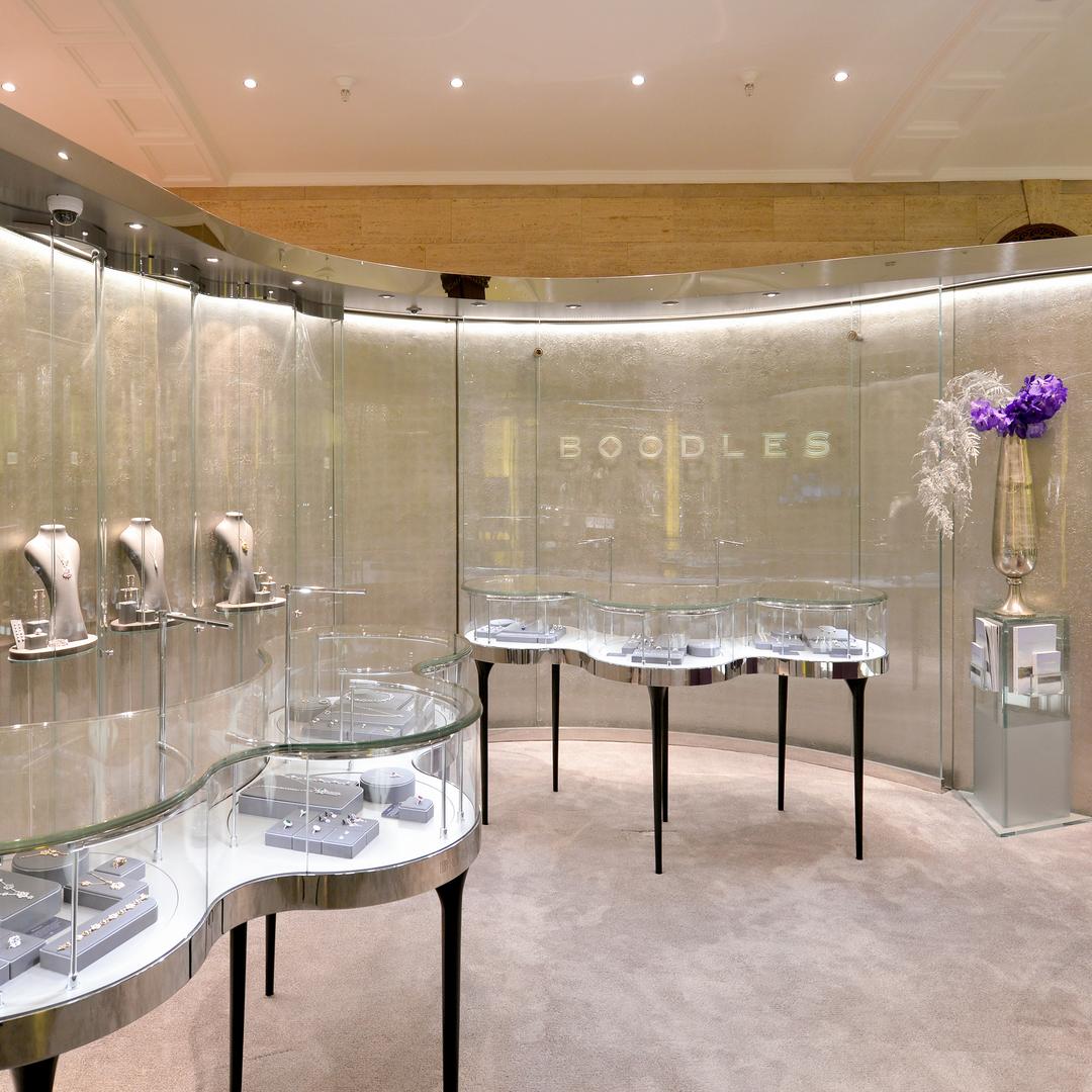 Boodles Finely Coloured Diamonds at Harrods | The jewellery Editor