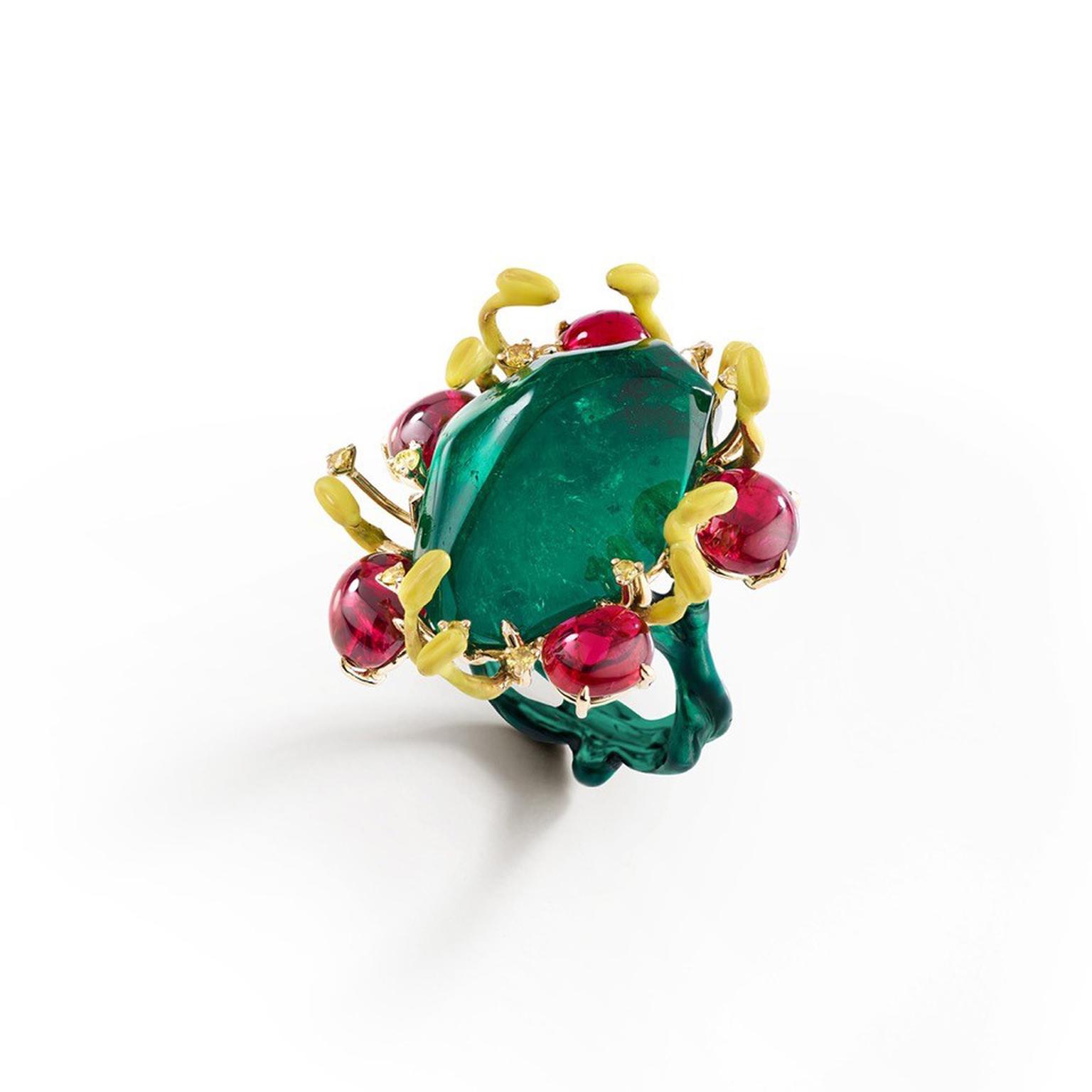 Suzanne Syz Power to the Flower ring