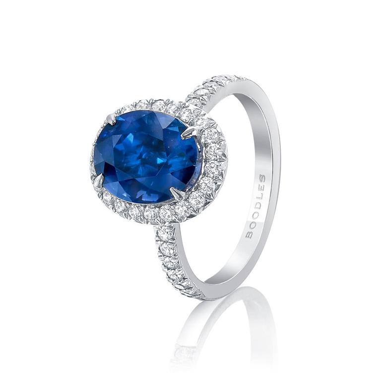 Boodles New Vintage oval-cut sapphire engagement ring with diamonds