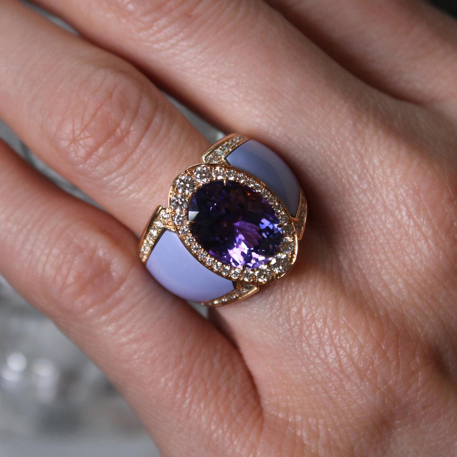 Doris Hangartner lilac tanzanite ring