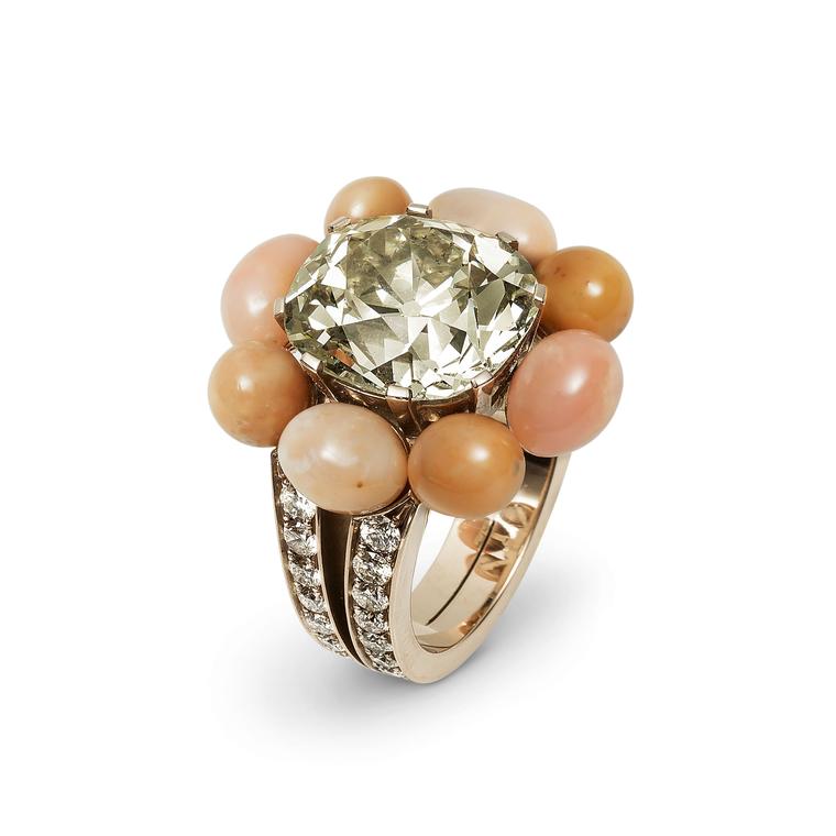 Hemmerle conch pearl ring with diamonds