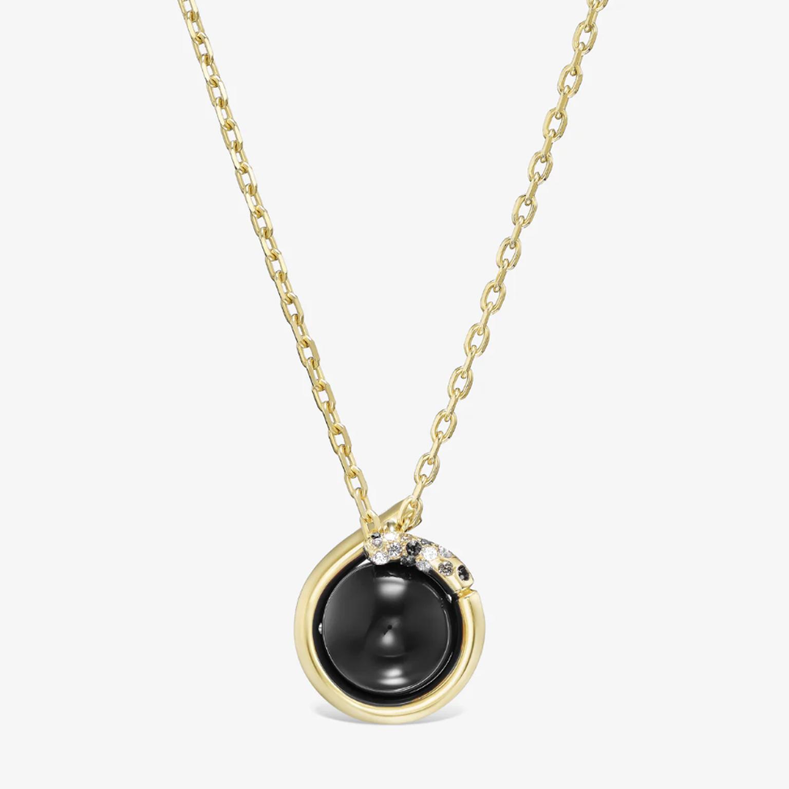 Oaera Pendant by Tabayer