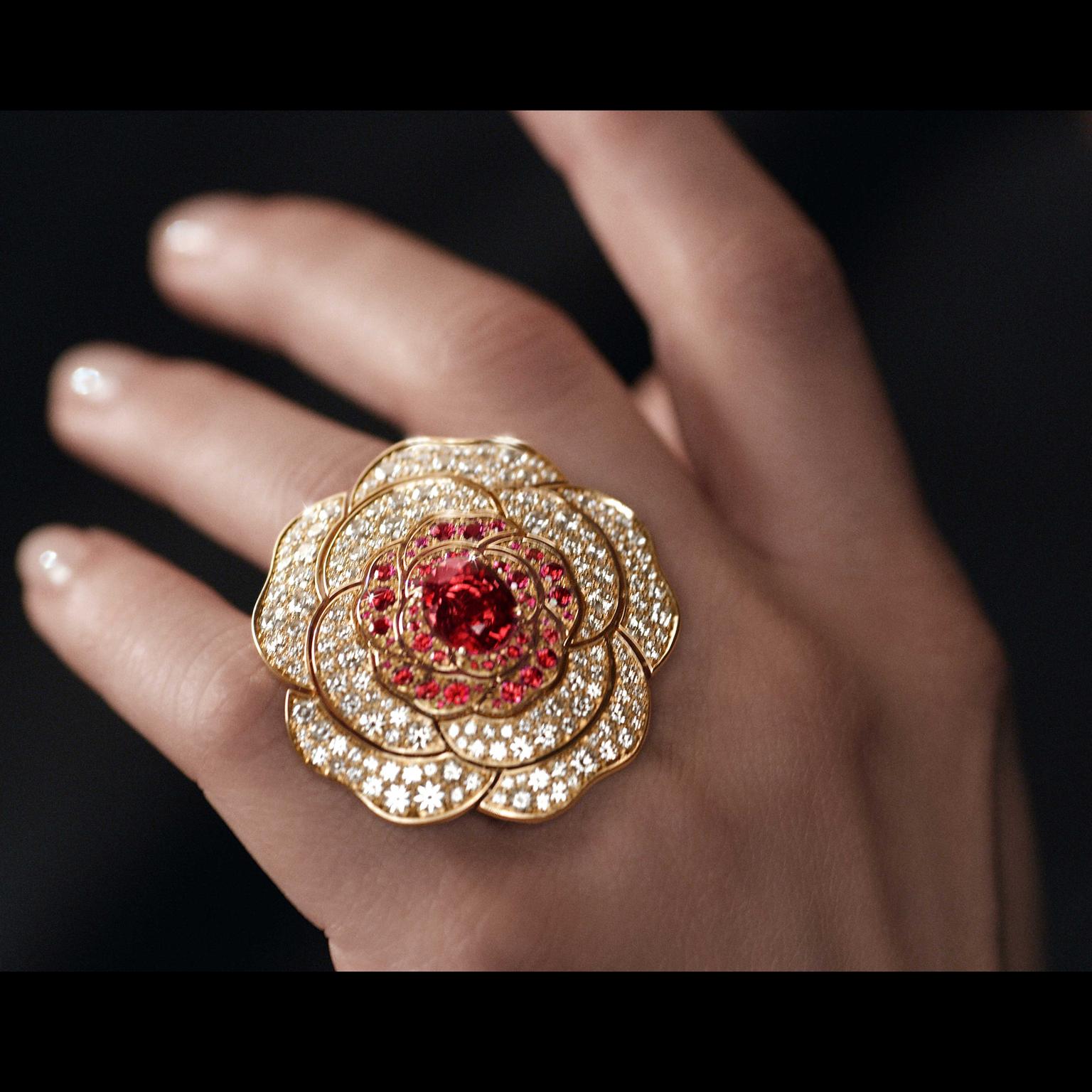 Chanel 1.5 Rouge Tentation spinel and diamond rose gold ring