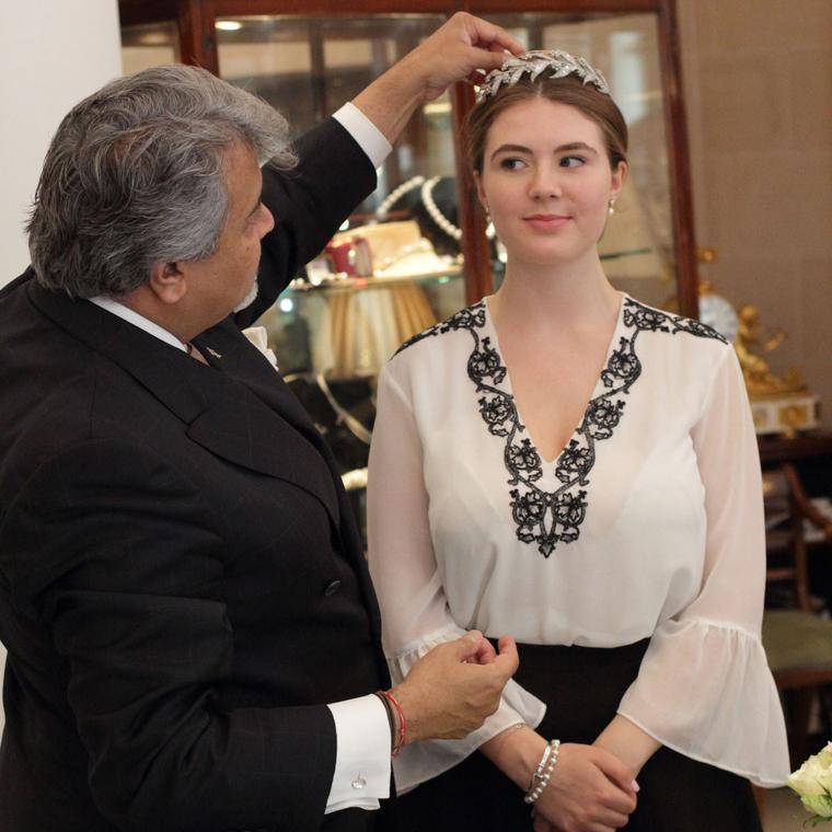 Downton abbey style jewelry top