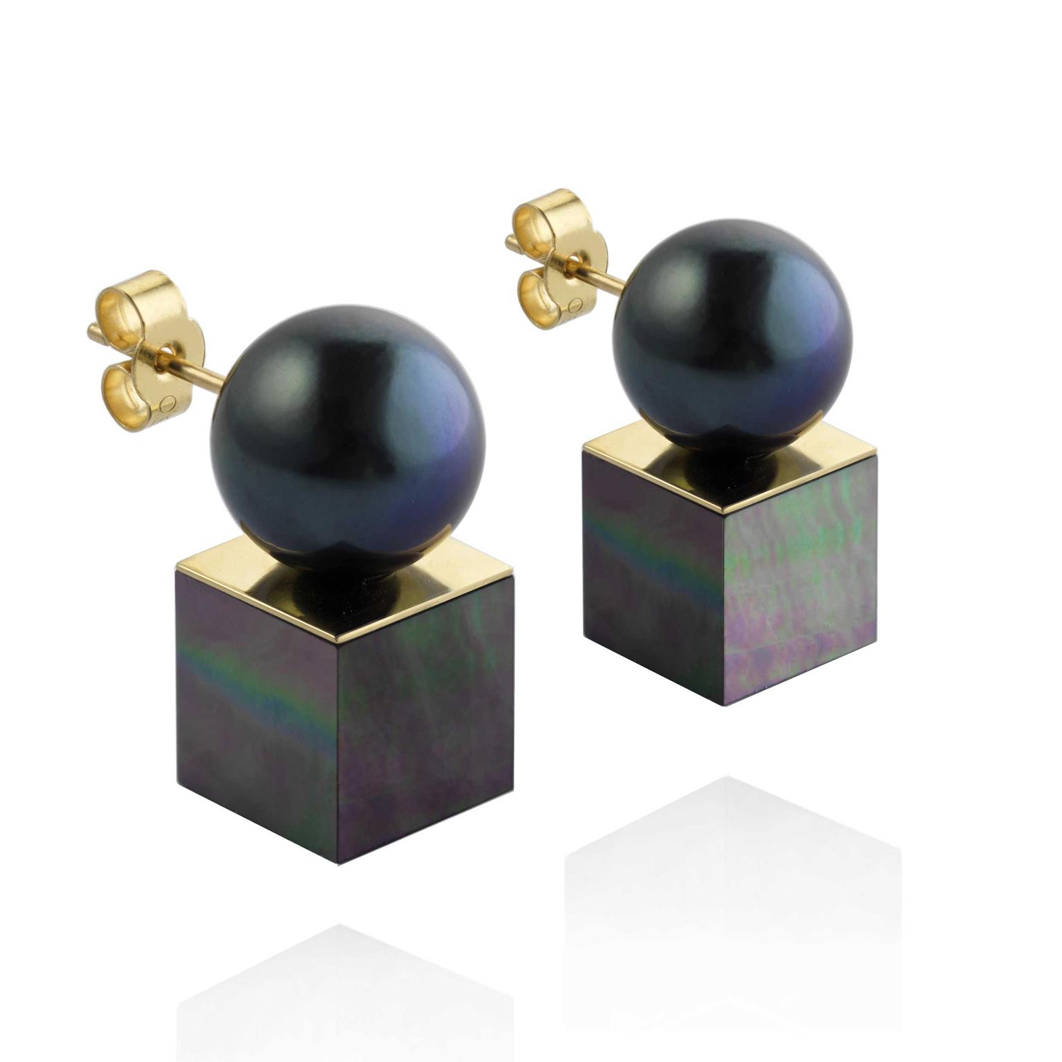 Melanie Georgacopoulos Cube Stud pearl earrings