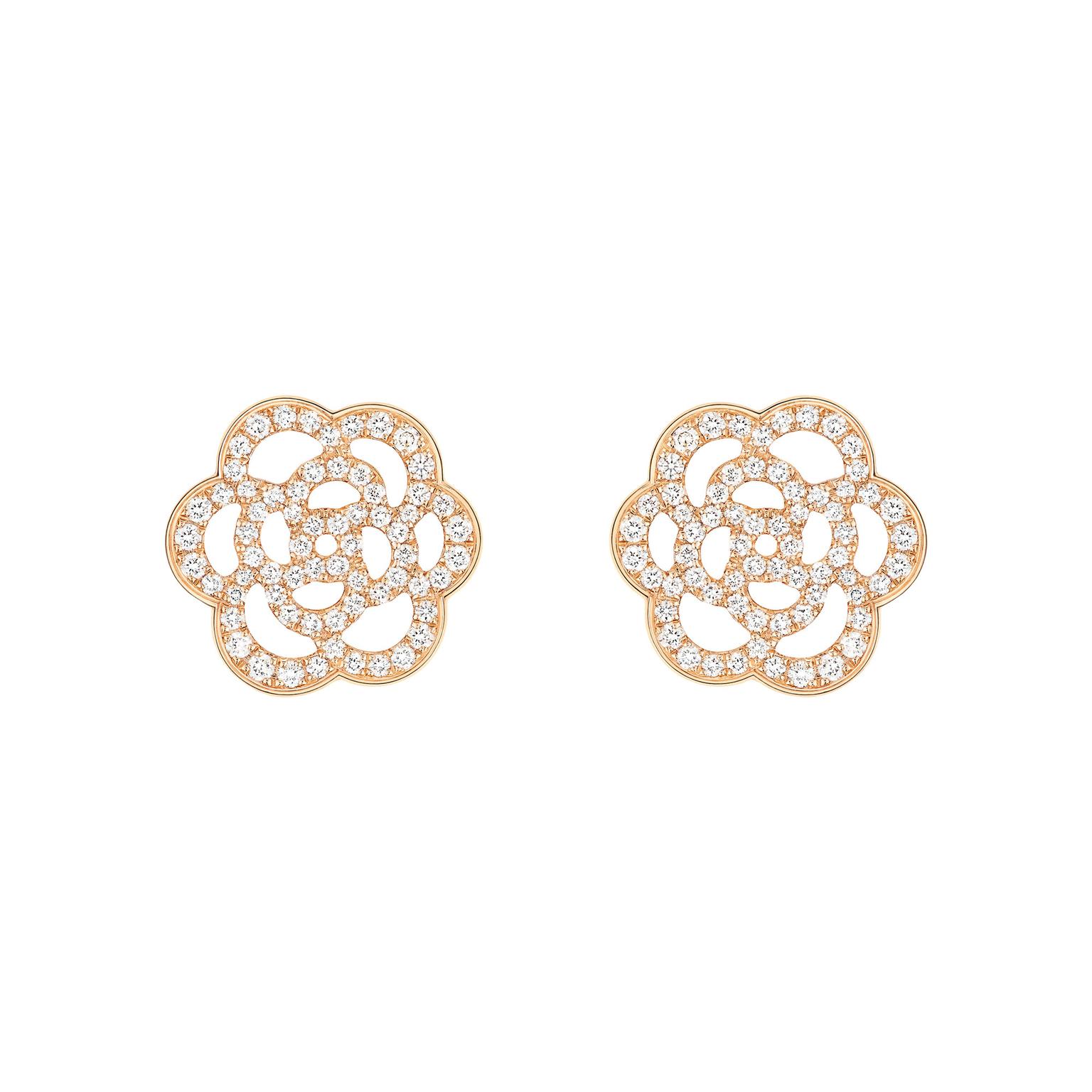 Chanel Camélia pink gold and diamond earrings