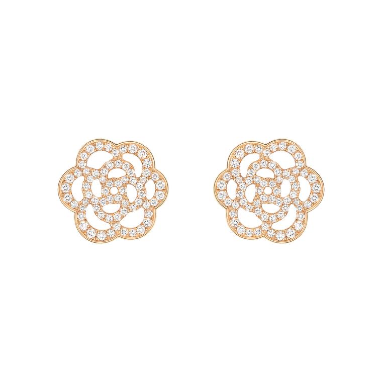 Chanel Camélia pink gold and diamond earrings