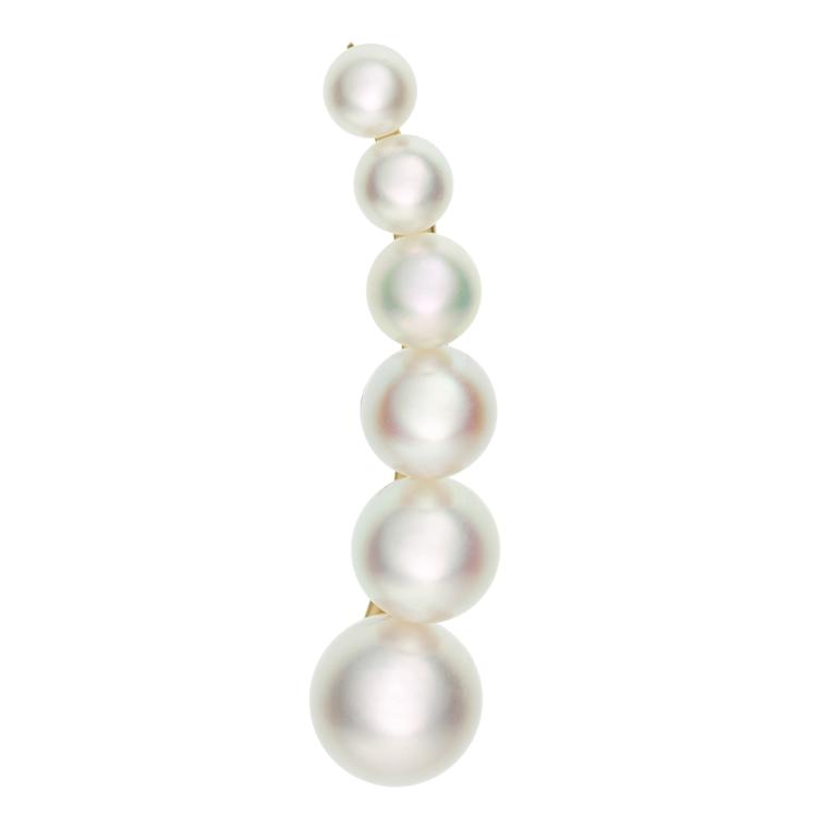 Sophie Bille Brahe Croissant de Perle Akoya pearl ear cuff