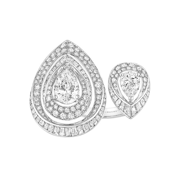Chaumet Rondes de Nuit Joséphine between-the-finger ring