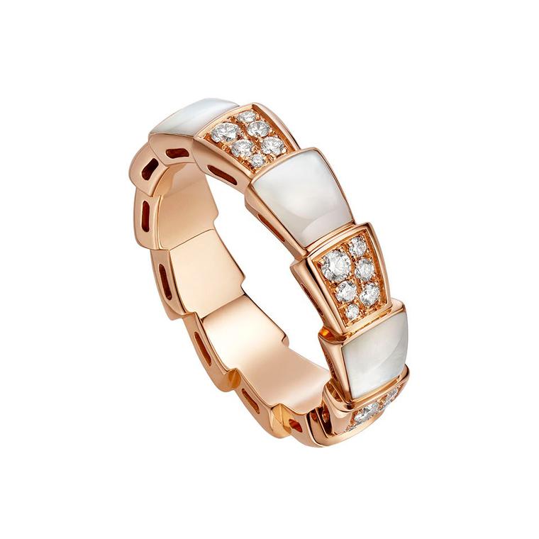 Viper ring in rose gold