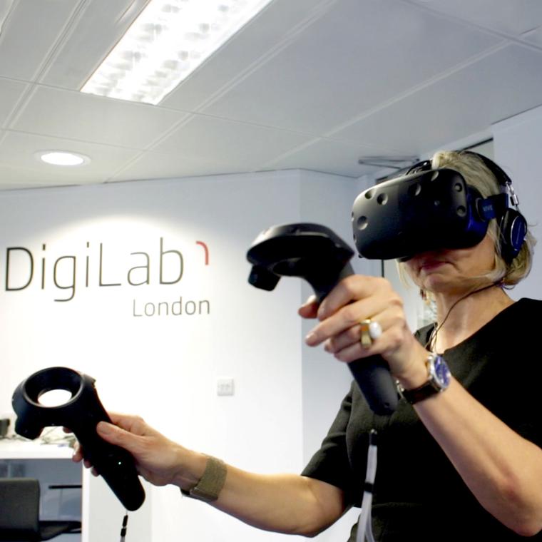 Maria wearing Virtual Reality headset