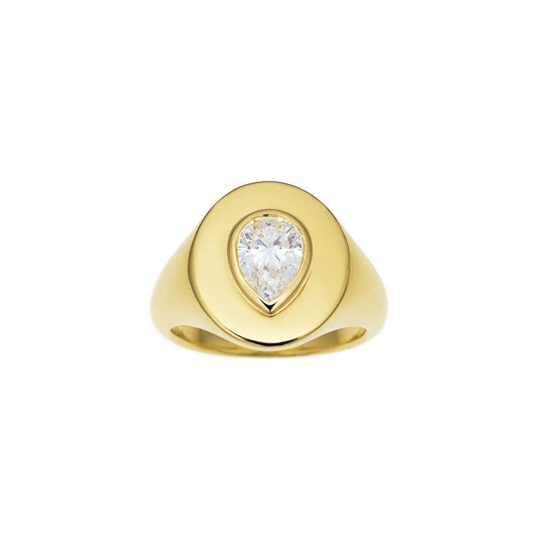 Jemma Wynne Oval Signet pinky ring