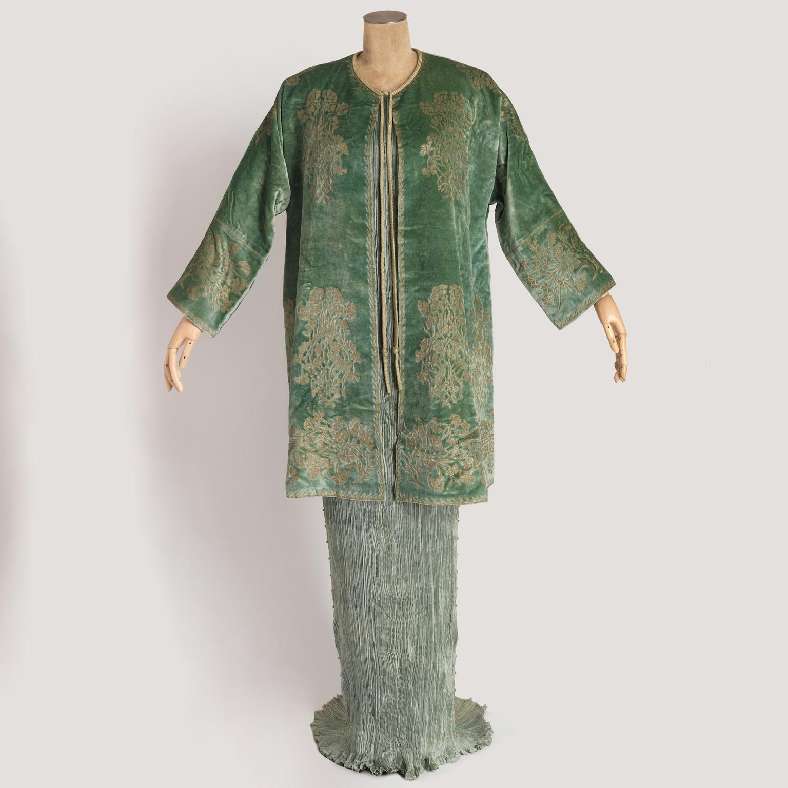 Mariano Fortuny Delphos pleated silk dress and velvet jacket from 1939