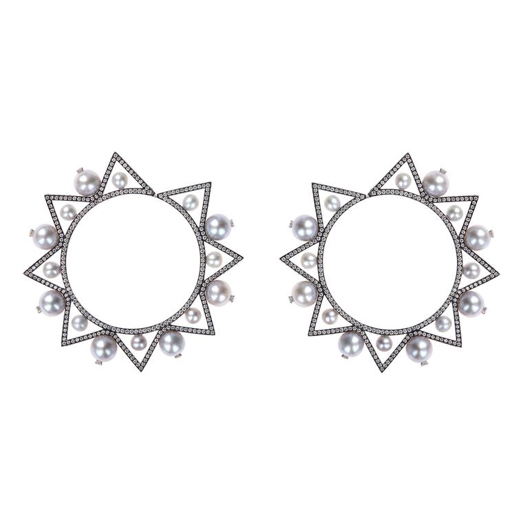 Pearl jewels with attitude