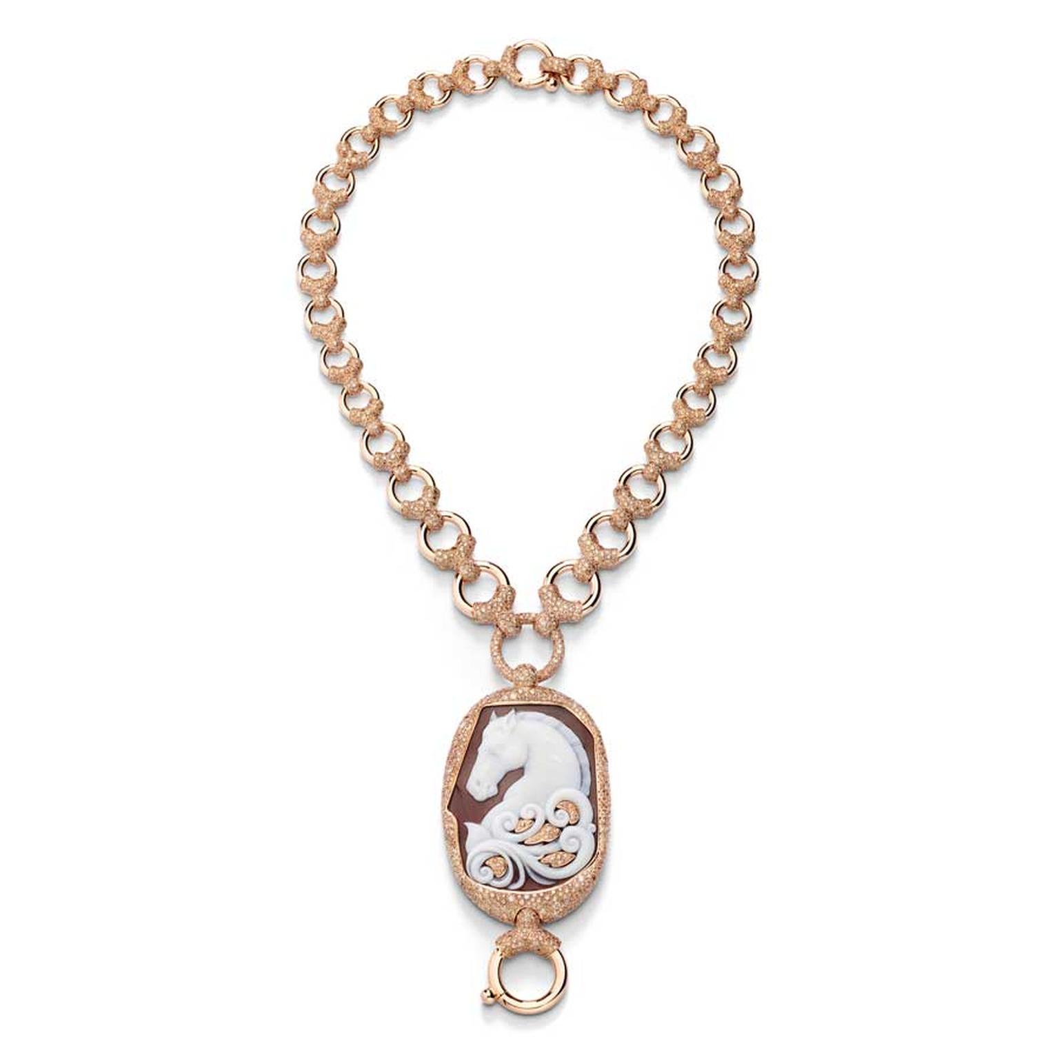 Pomellato Stile Libero Dressage cameo