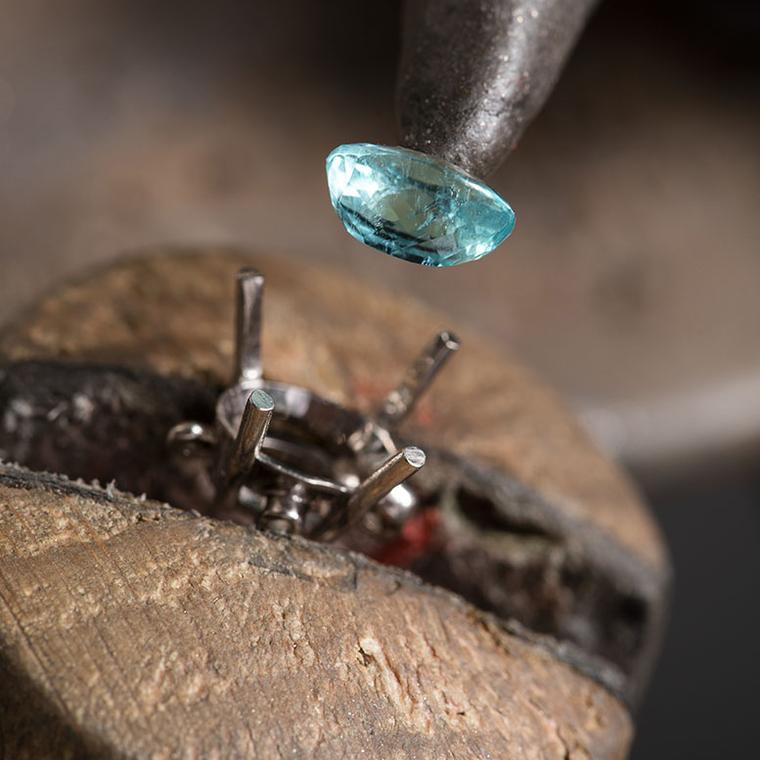 Setting of a ring at Bulgari