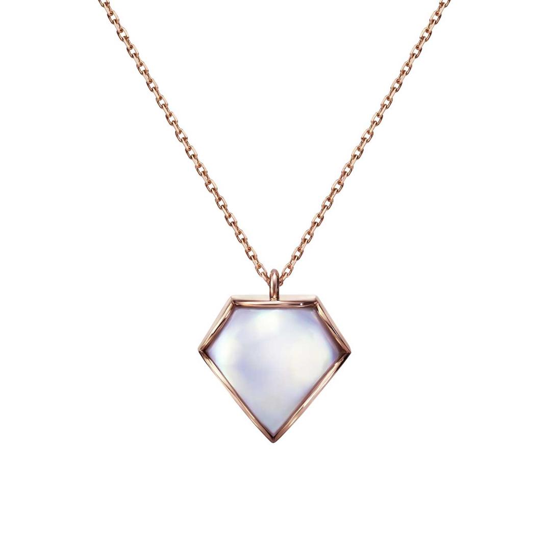 M/G Tasaki Sakura Gold Faceted pendant with mabe pearl | Tasaki | The ...