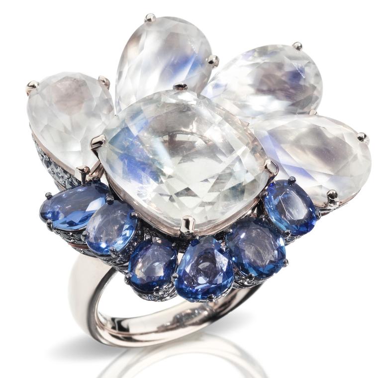 Pomellato Pom Pom London ring in white gold with moonstone