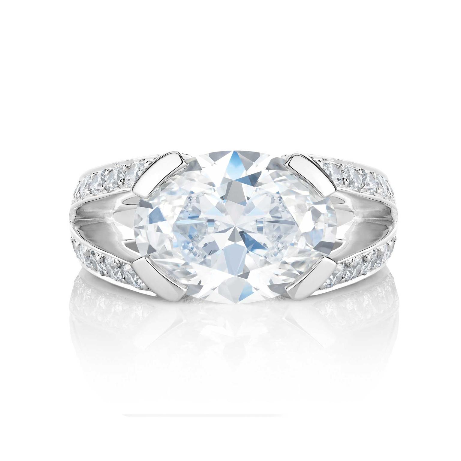 De Beers Master Diamonds Annabel oval ring