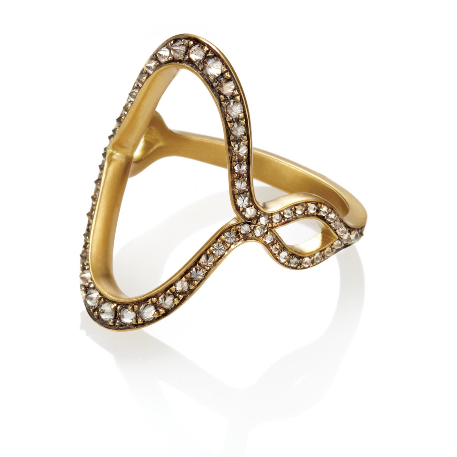 Anahita Jaws diamond ring