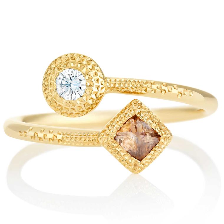 De Beers Talisman rough diamond ring in yellow gold