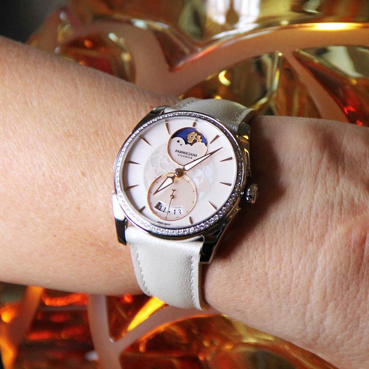 Gucci g timeless moonphase top