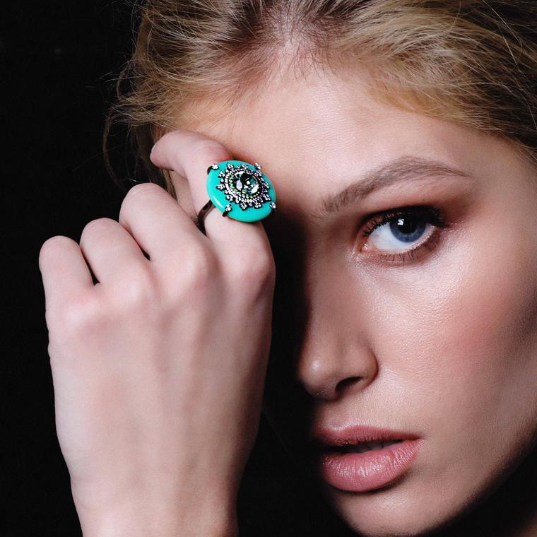 Nadine Aysoy green ring