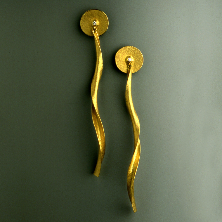 Jacqueline Mina earrings with twisting drops, 2002