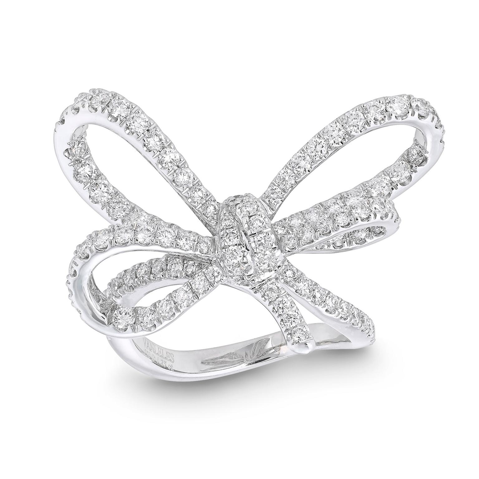 VANLELES Bow white gold and diamond ring