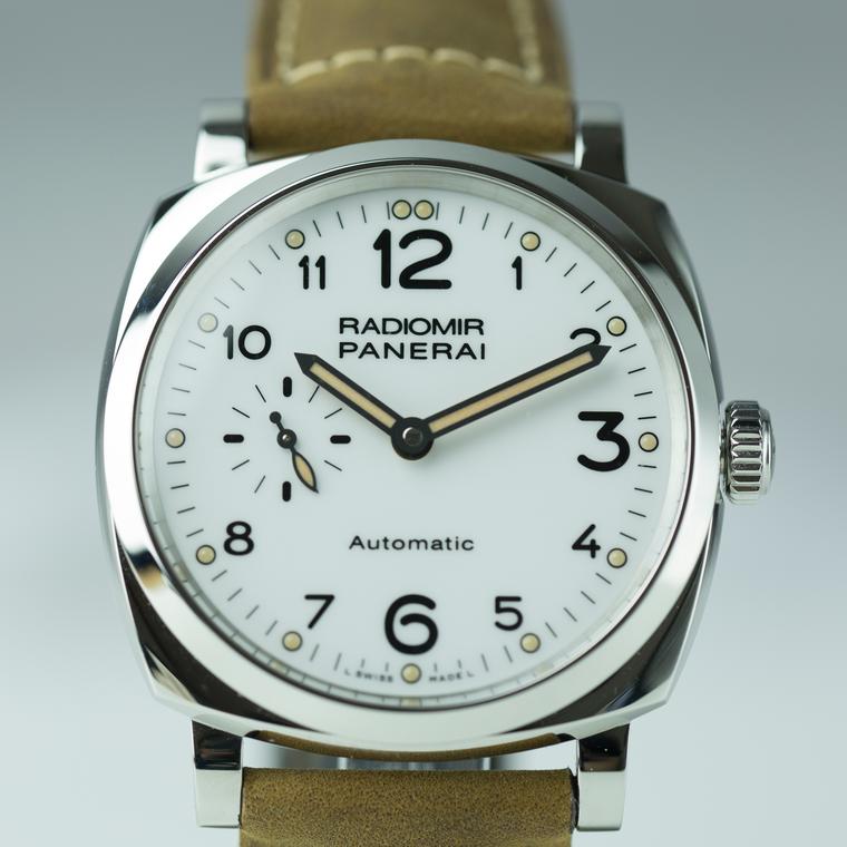 Panerai Radiomir watch face