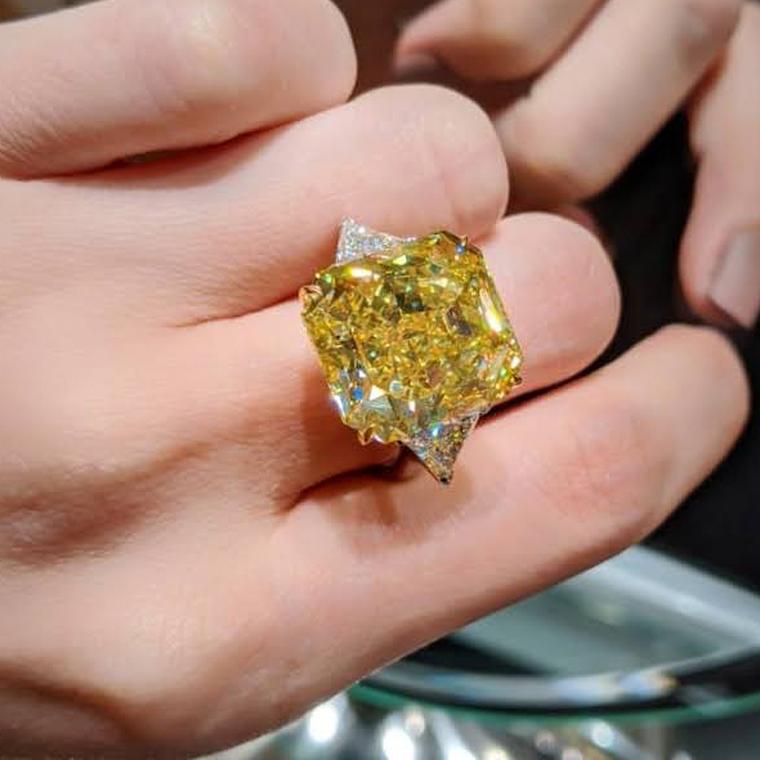 Lot 614: Yellow diamond ring presented at Phillips Live Auction on 8 July 2020