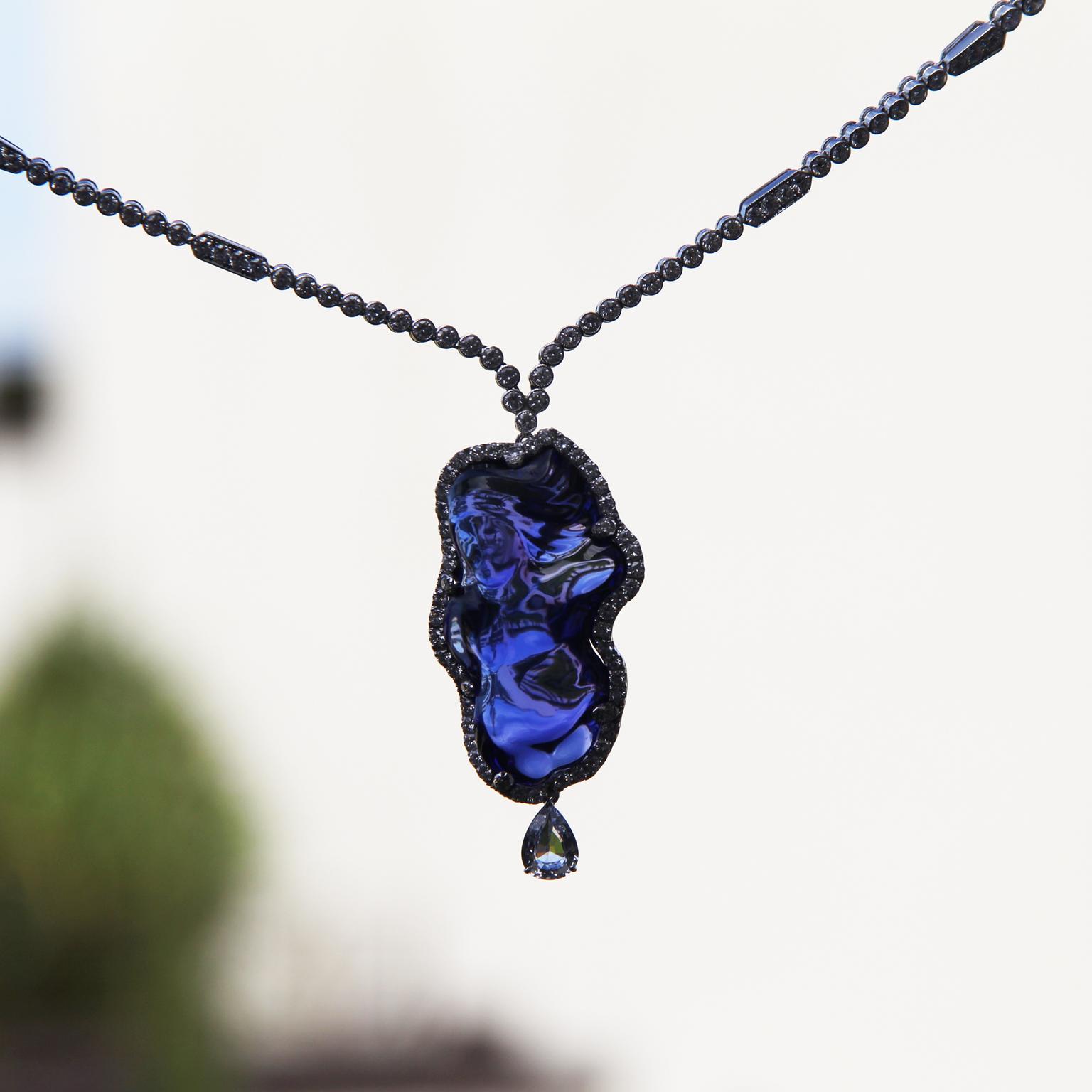 Moussaieff tanzanite necklace