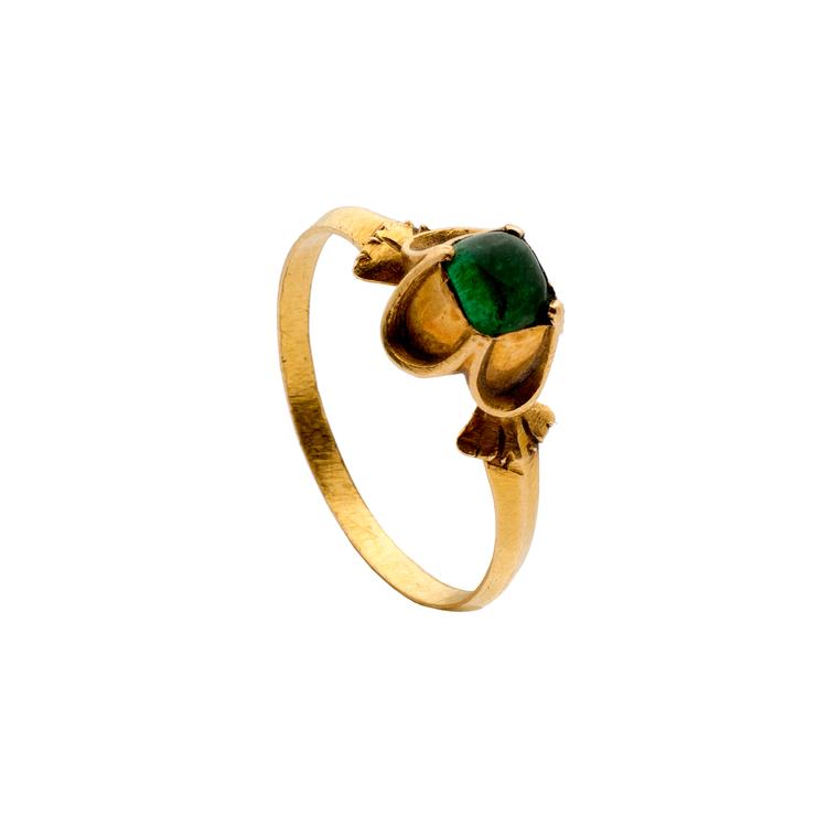 Les Enluminures Elizabethan gold emerald ring