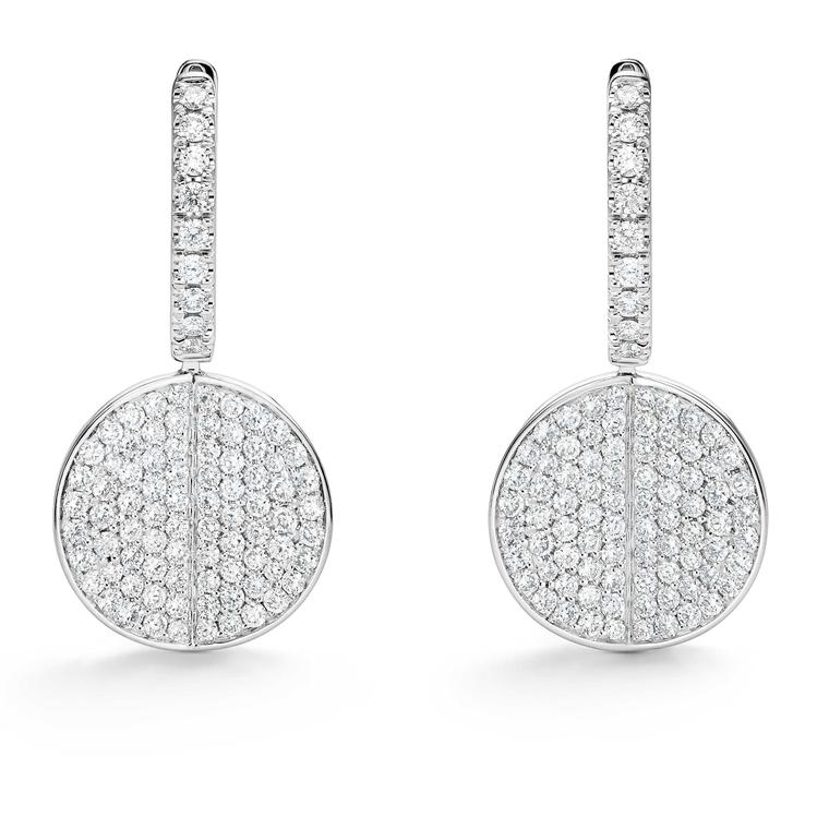 Bucherer B Dimension earrings with diamonds in white gold Price £3500