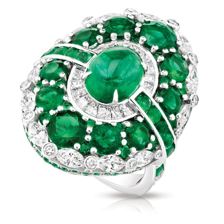 Fabergé Aurora diamond and emerald ring
